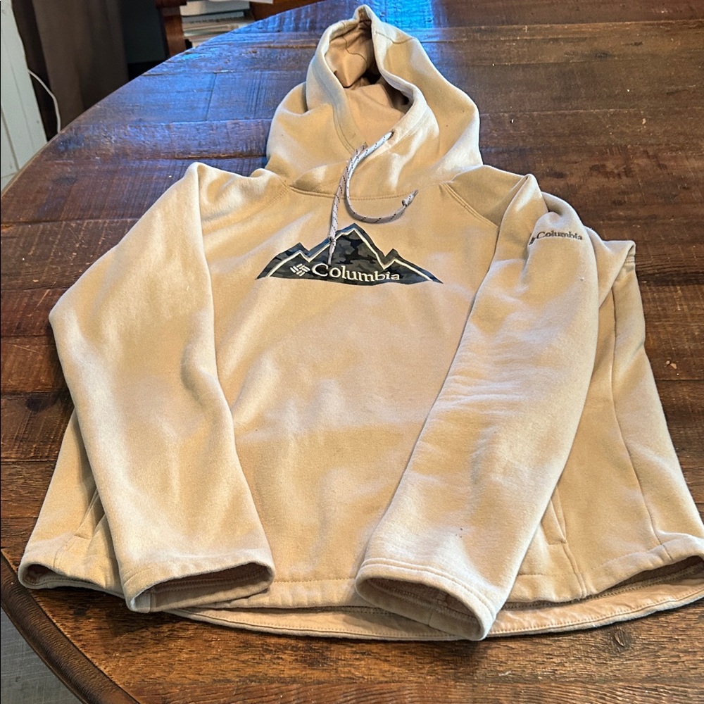 Columbia hooded sweatshirt